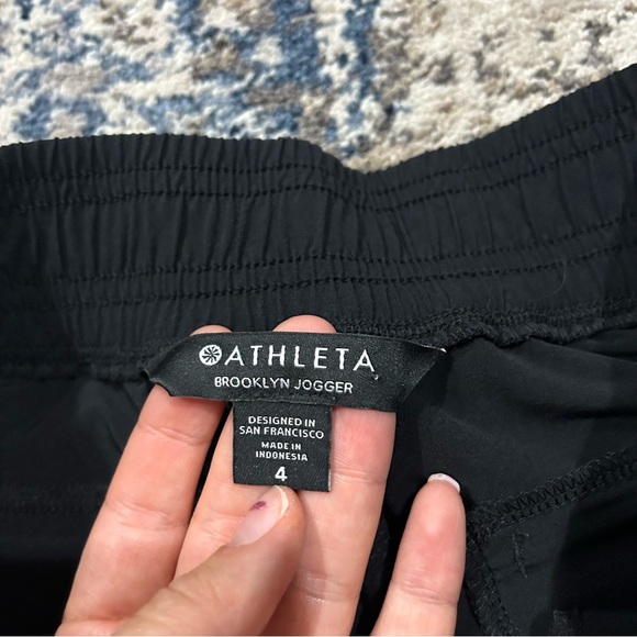 Athleta Black Brooklyn Joggers Size 4 - Picture 6 of 9